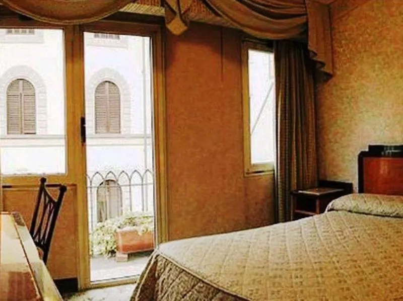Floren Hotel Флоренция