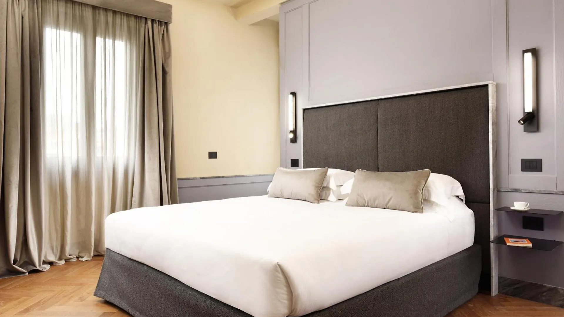 Floren Hotel
