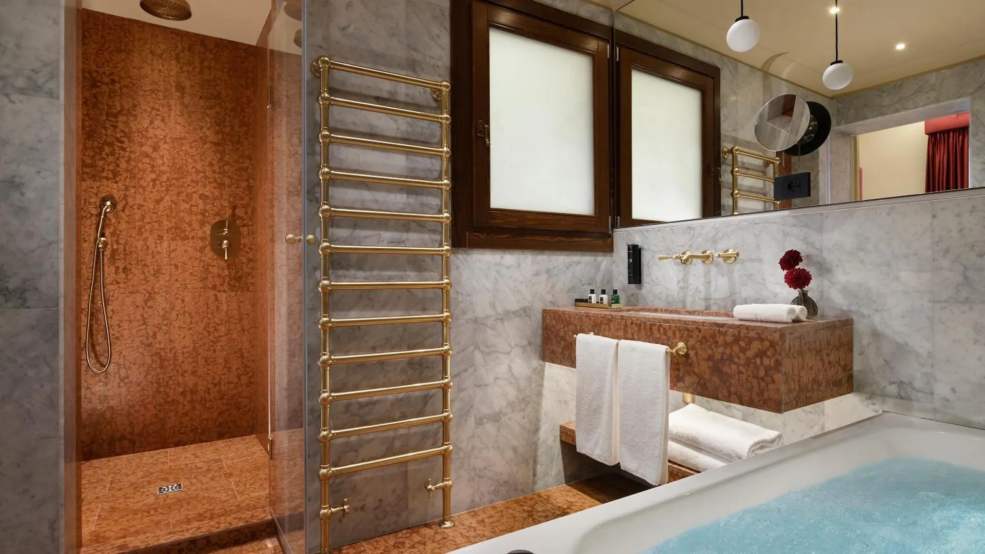Floren Hotel