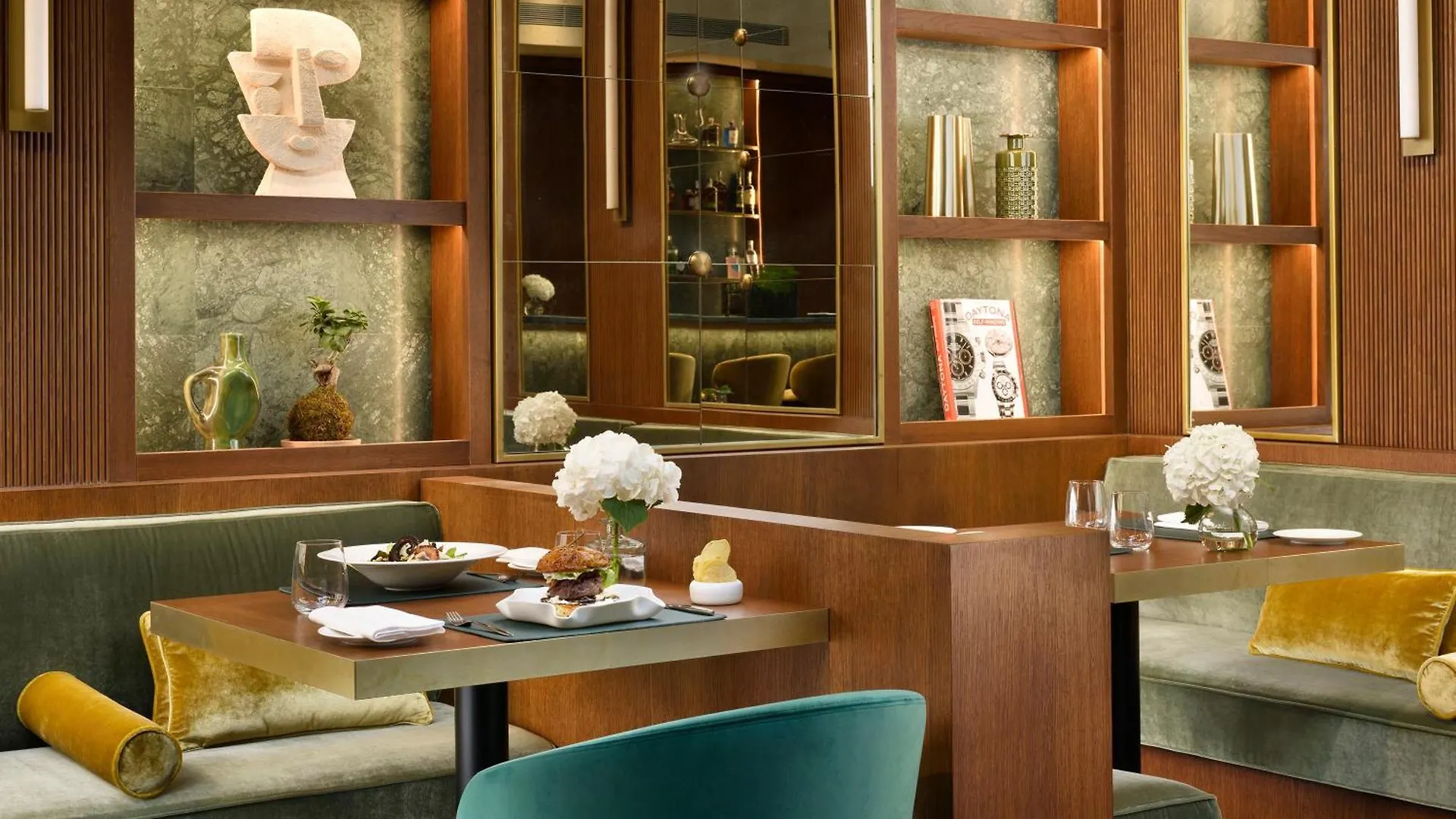 Floren Hotel