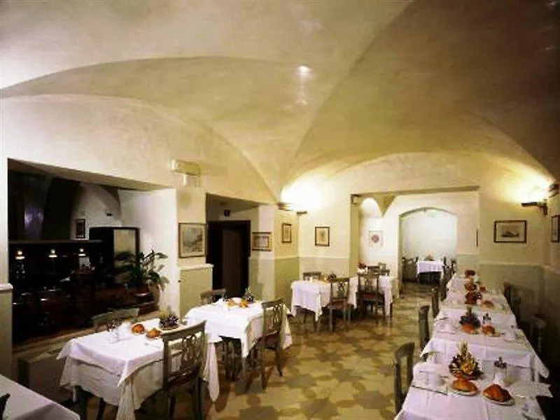 Floren Hotel