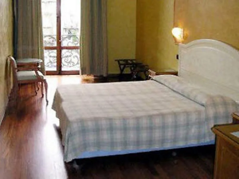 Floren Hotel Florence 5*,
